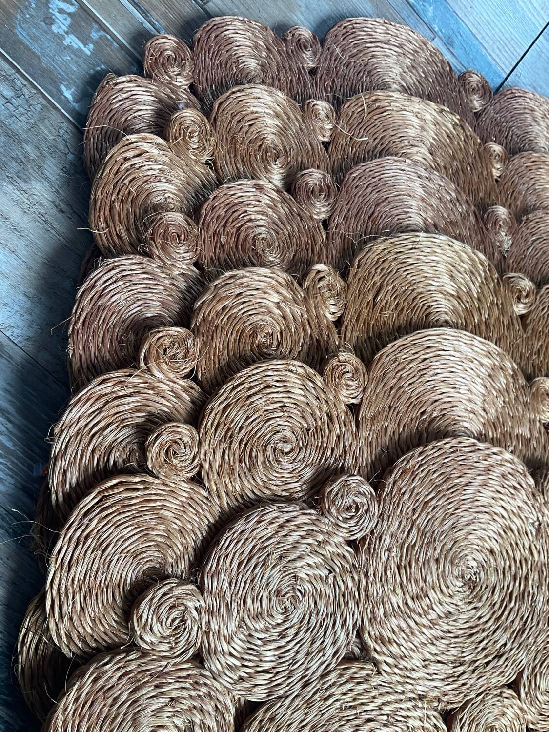 Series of 6 vintage woven placemats