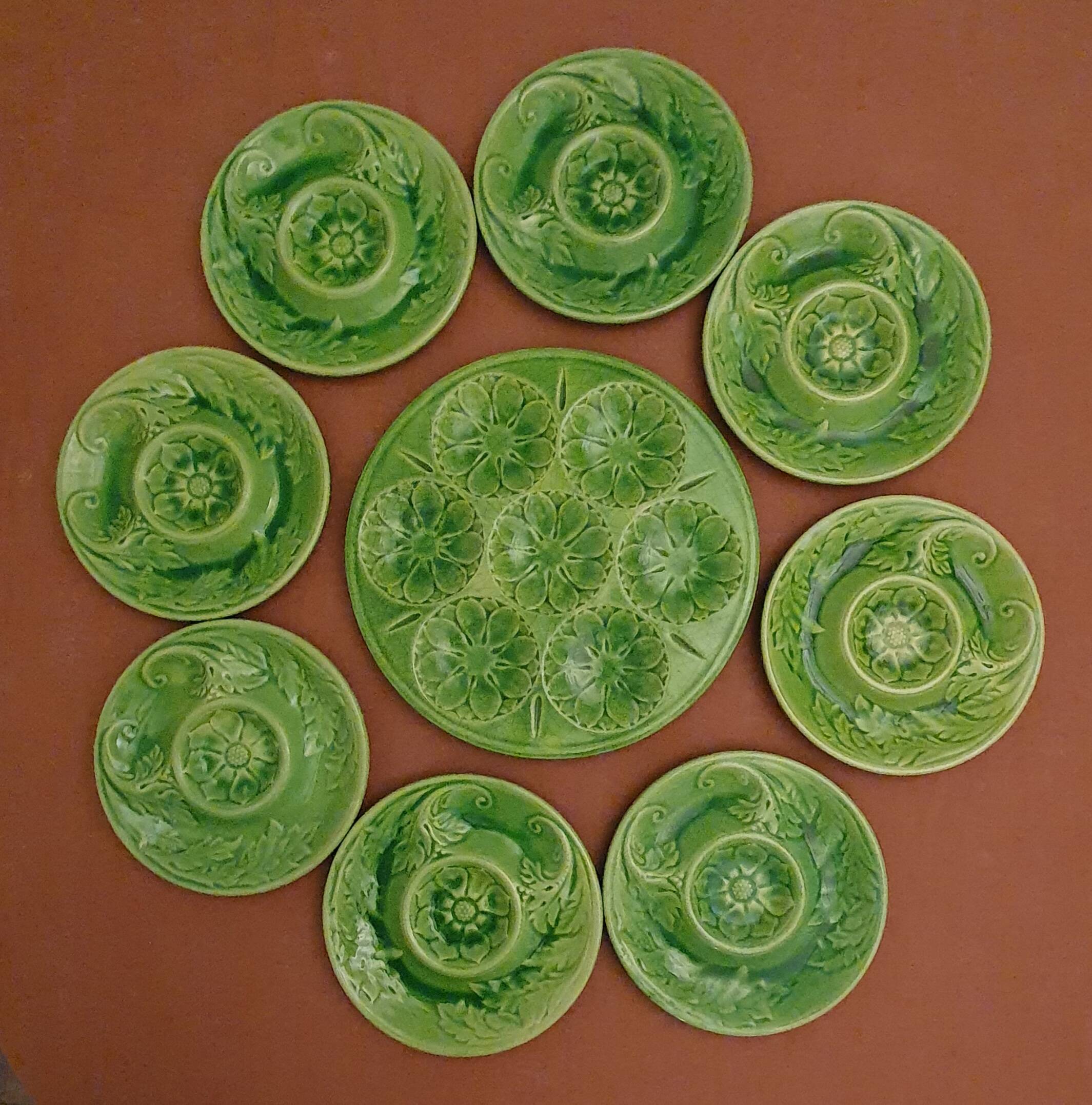 Artichoke and dish plates