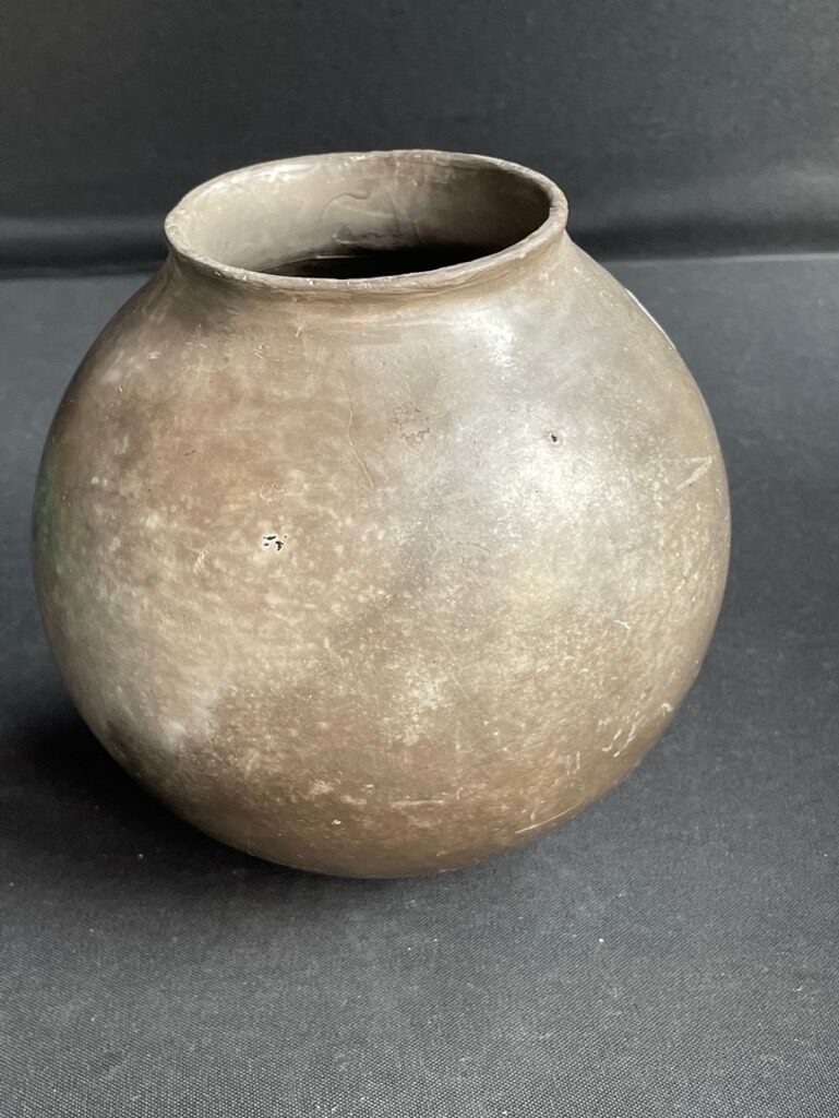 Ball vase – Iridescent glazed stoneware – Colette Biquand from 1991