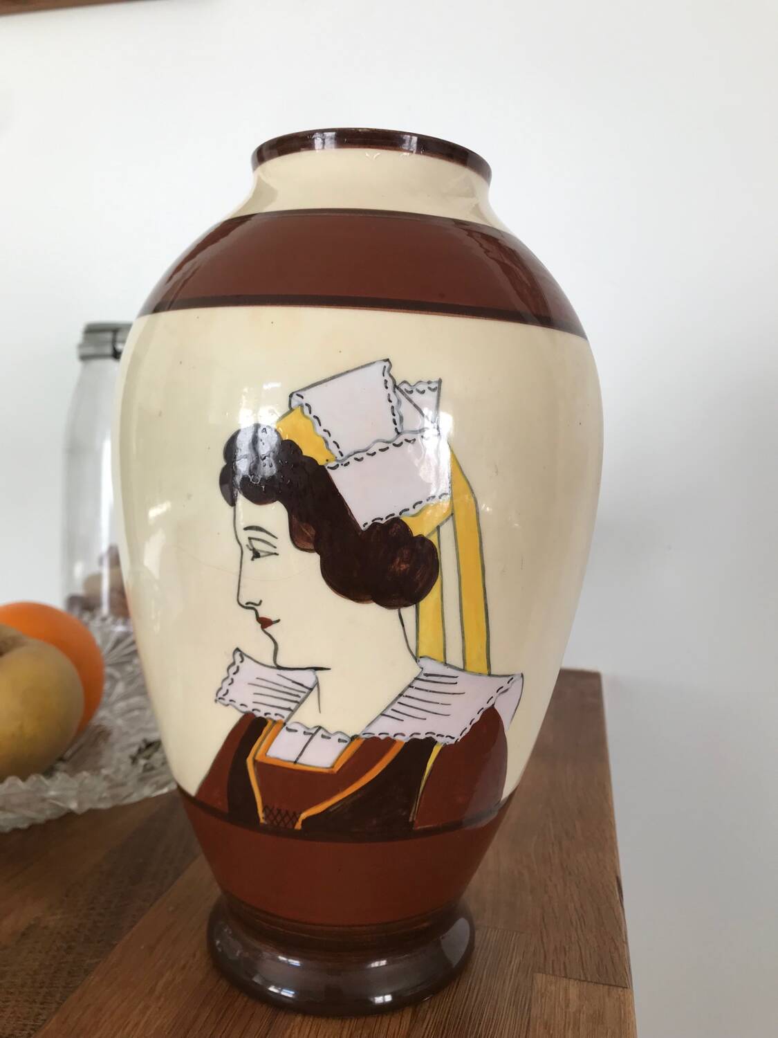 Grand vase breton Henriot Quimper