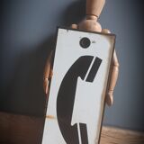 Enamelled phone plate