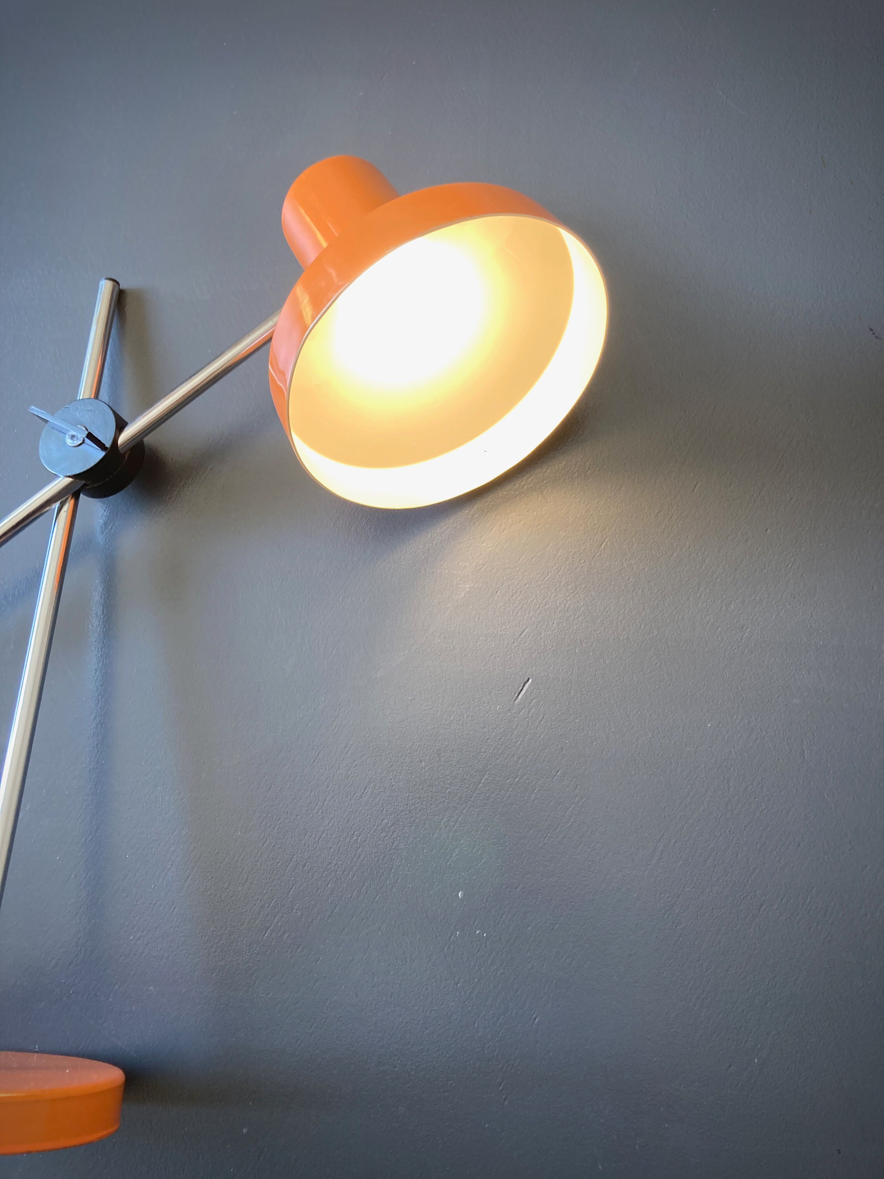 Lampe design avant-gardiste des années 1950