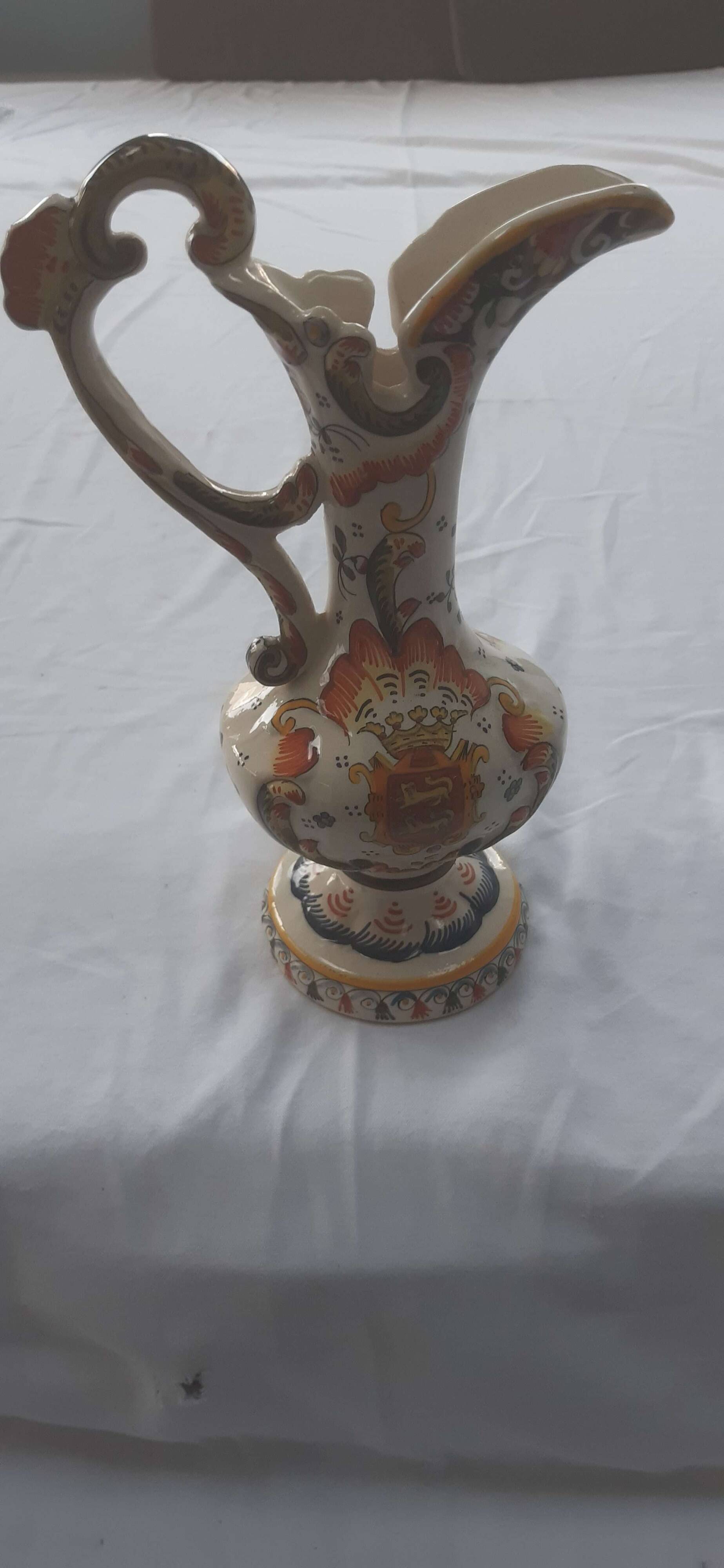 Earthenware ewer Rouen decor