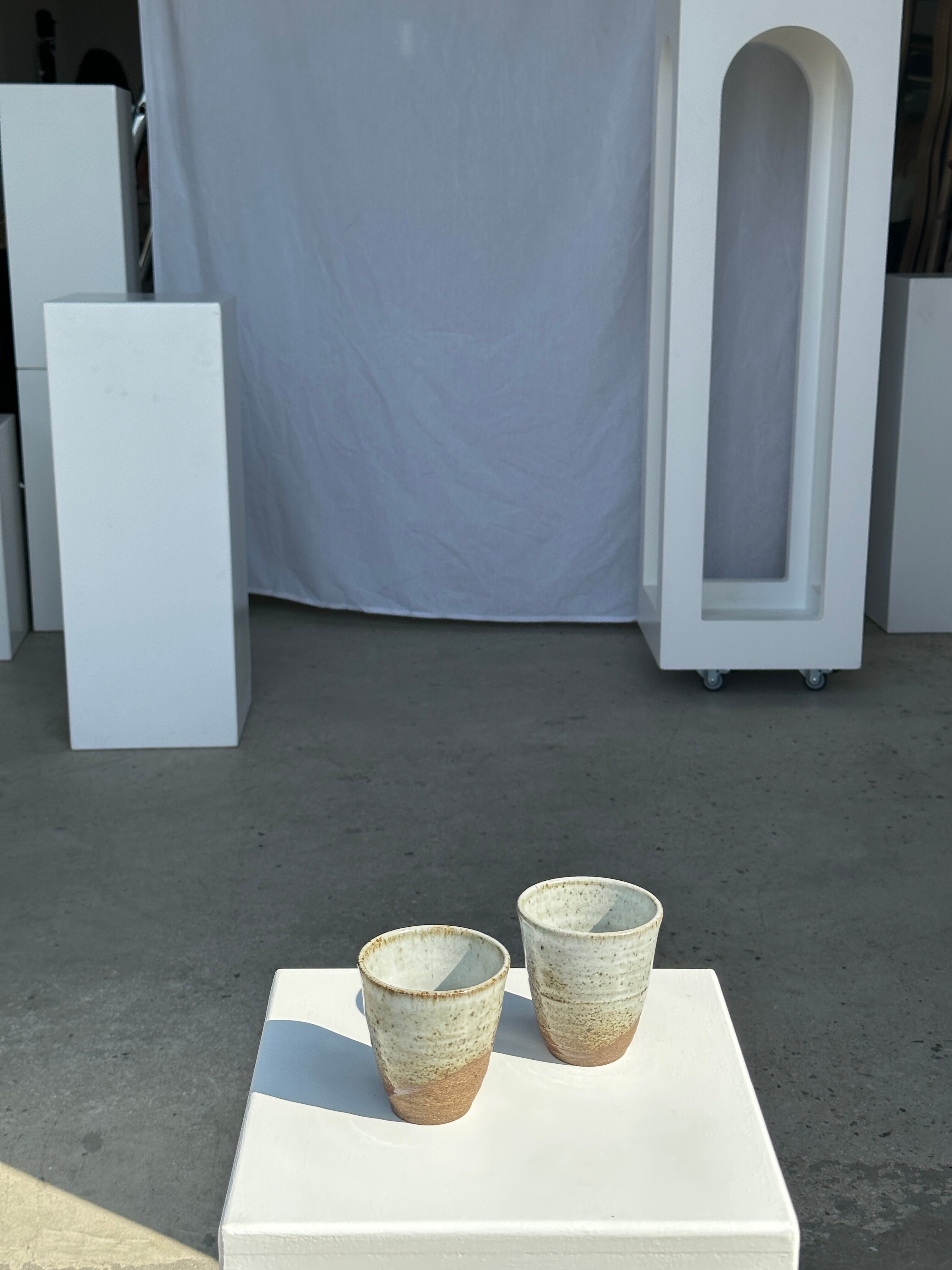 Set of 2 cups in Indonesian ceramic (brown & speckled glazed matte)