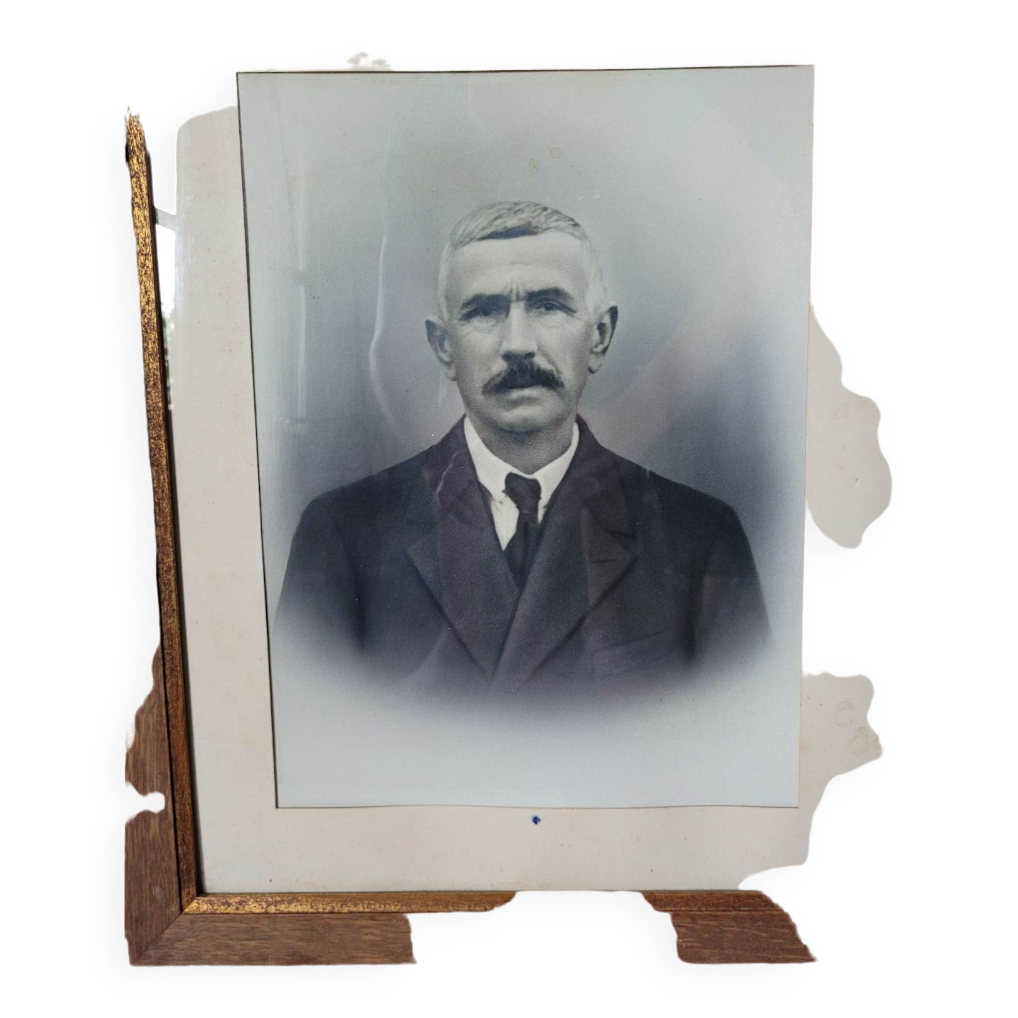 Framed portrait of a man.