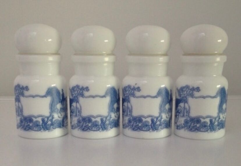 30 pots opalines pro Phil
