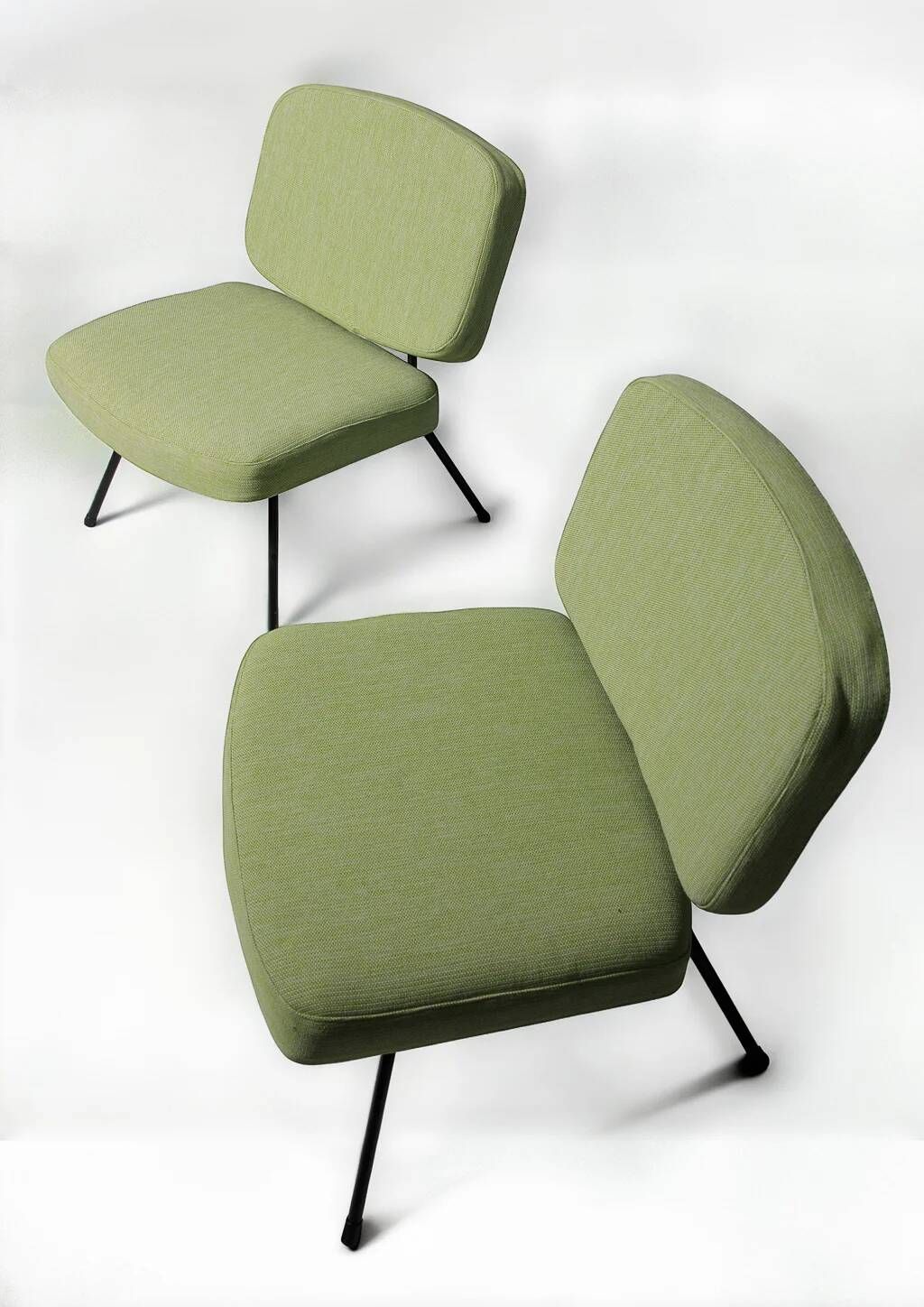 Paire de chauffeuses CM190 – Pierre Paulin pour Thonet – vers 1960