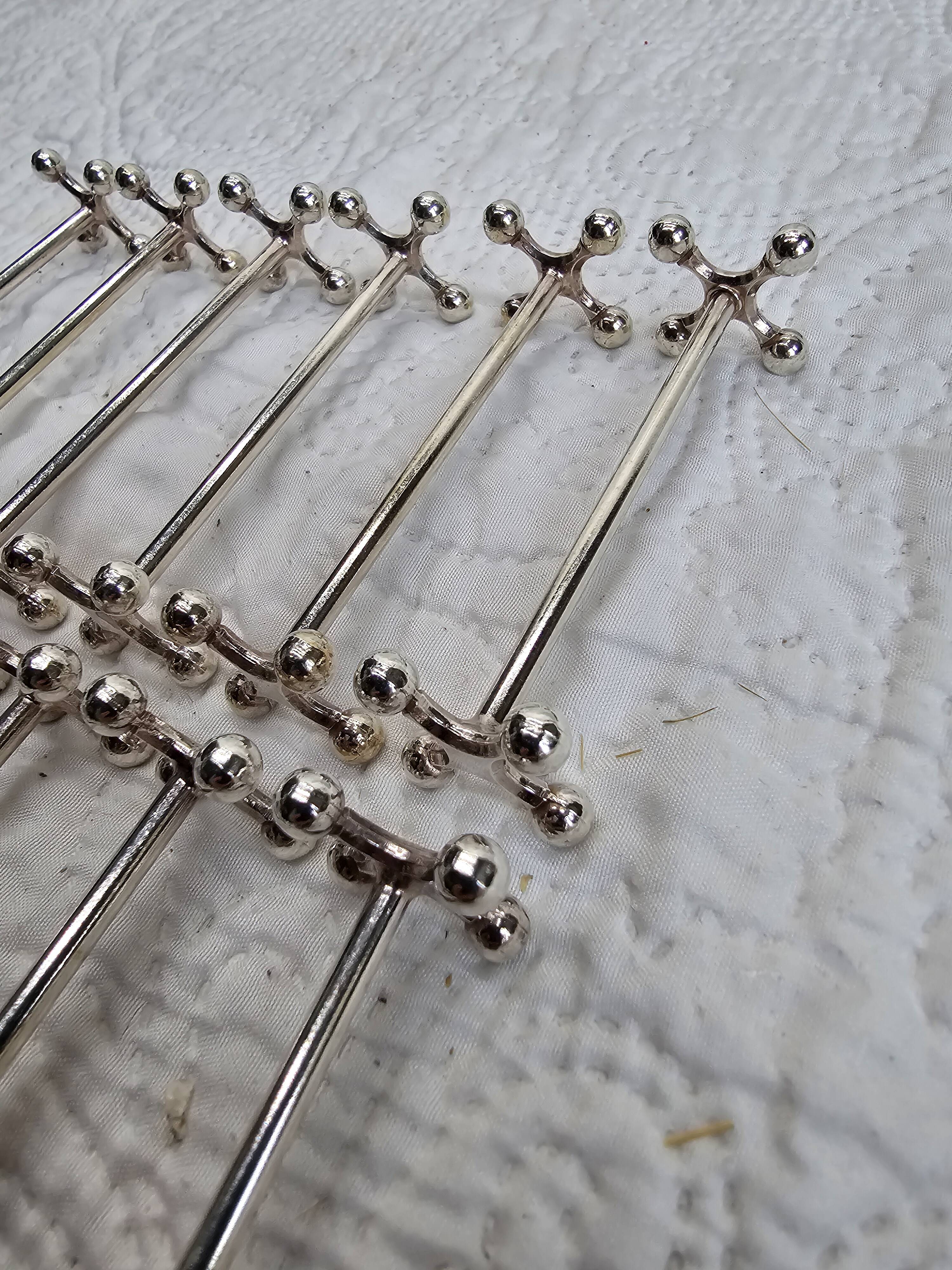 Christofle knife holder (12) in silver-plated metal, Perle model