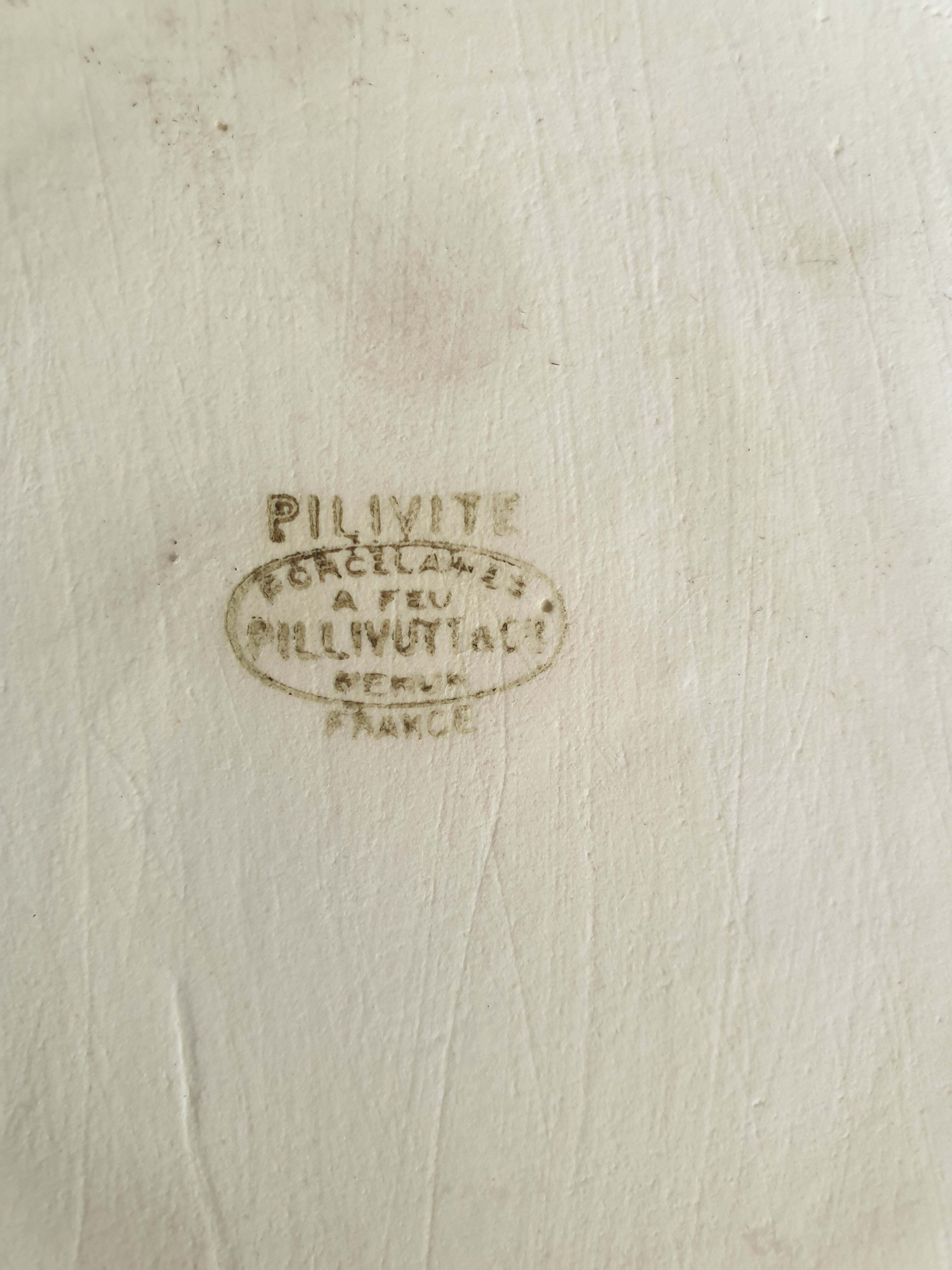 White dish