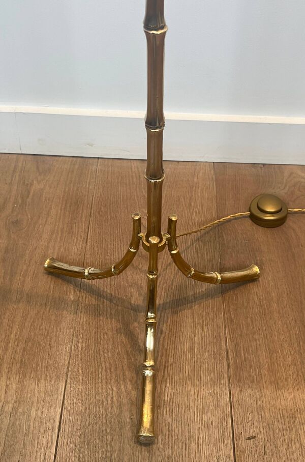 Lampadaire de parquet en bronze façon faux-bambou de la maison Baguès