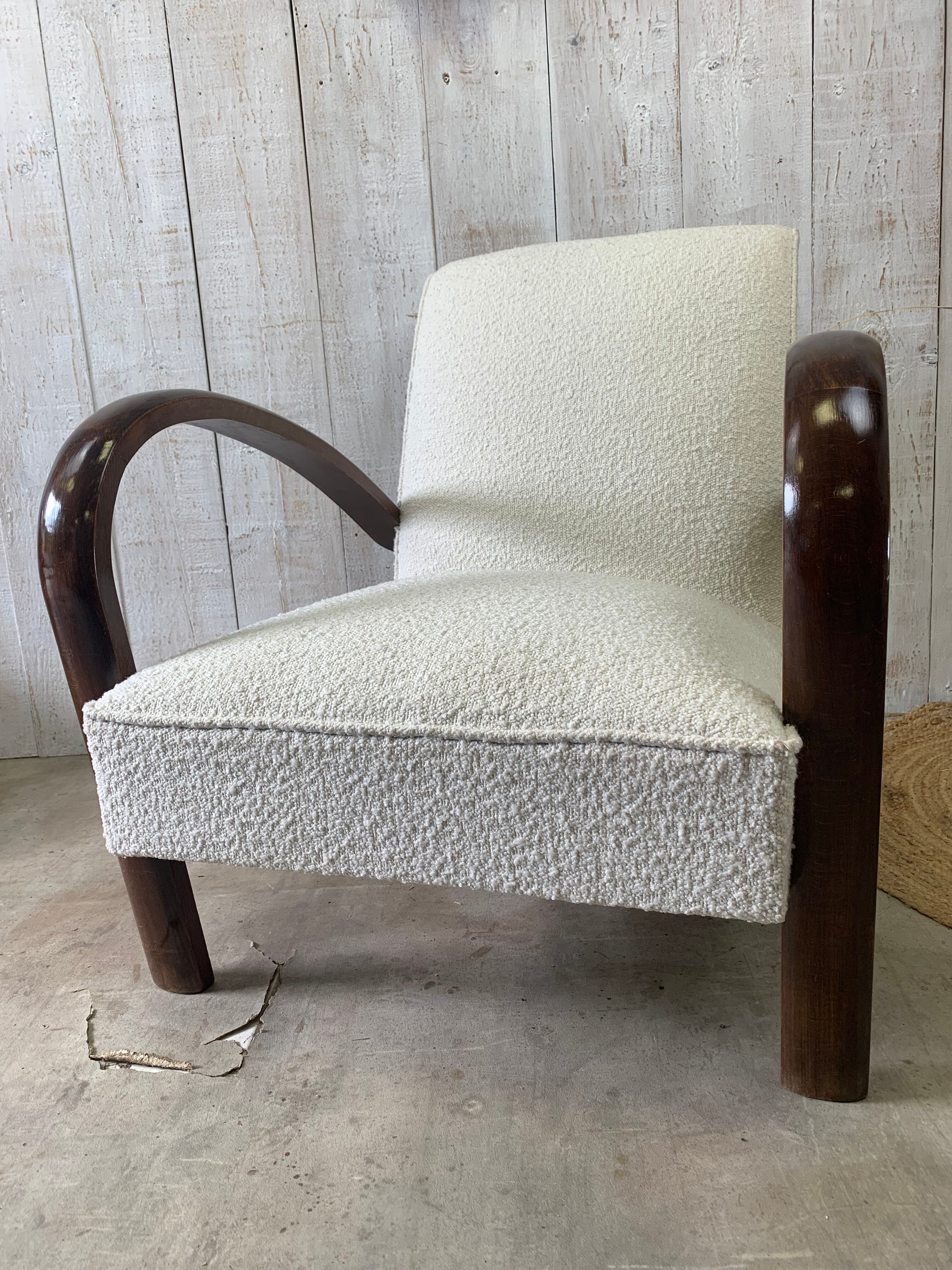 Fauteuil des années 50 restauré