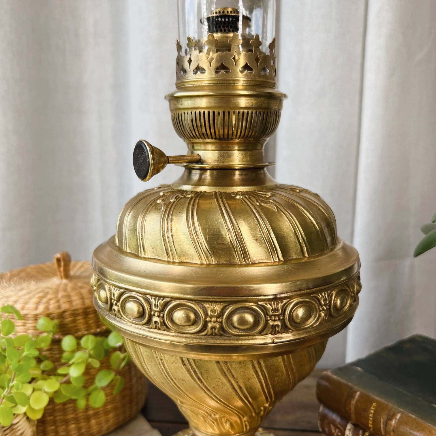 Large gilded brass oil lamp