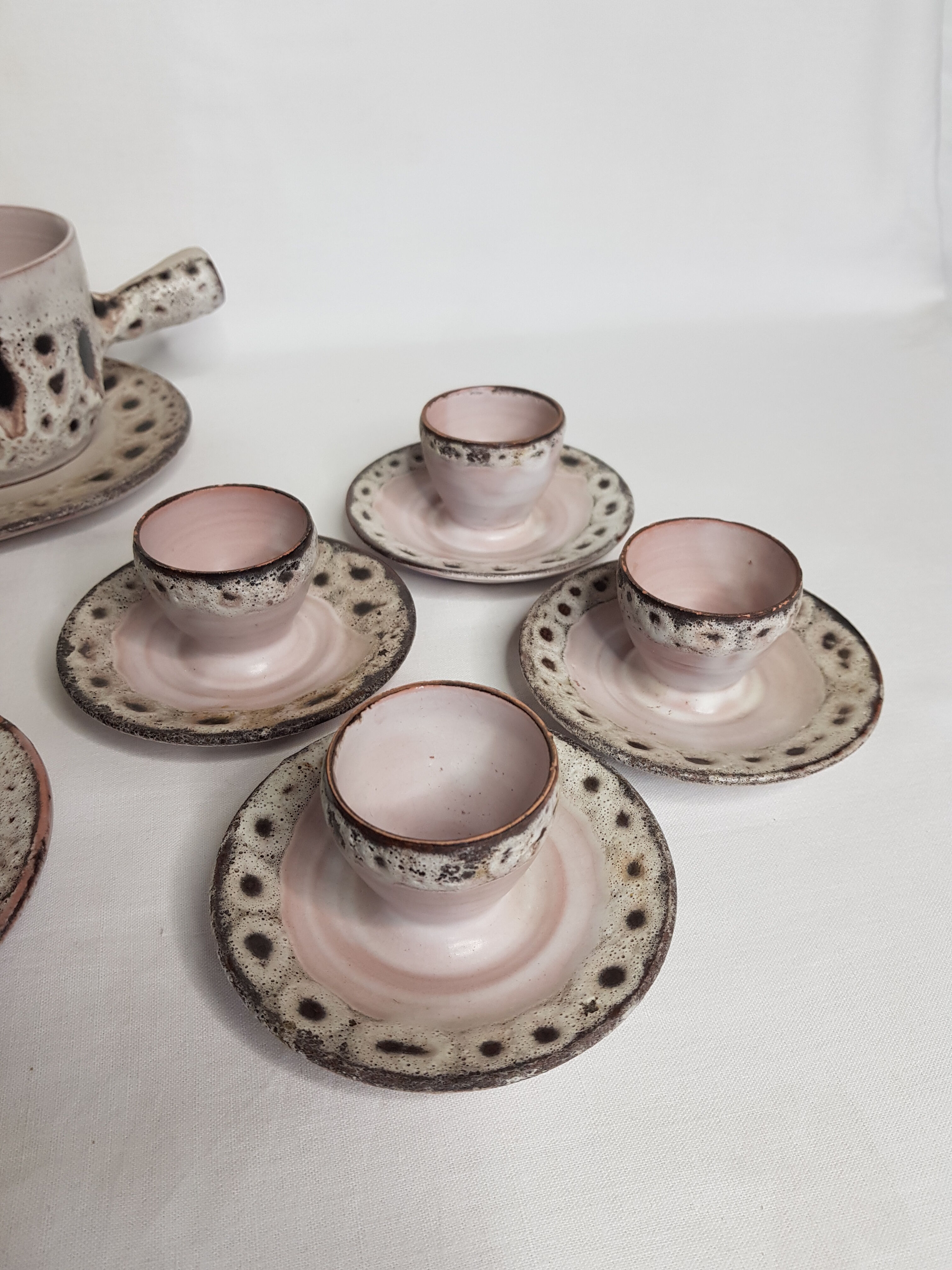 Breakfast service "fat lava" stamped "Vallauris"