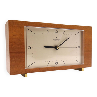 Horloge de bureau minimaliste en teck du milieu du siècle par Junghans Ato Mat danois moderne