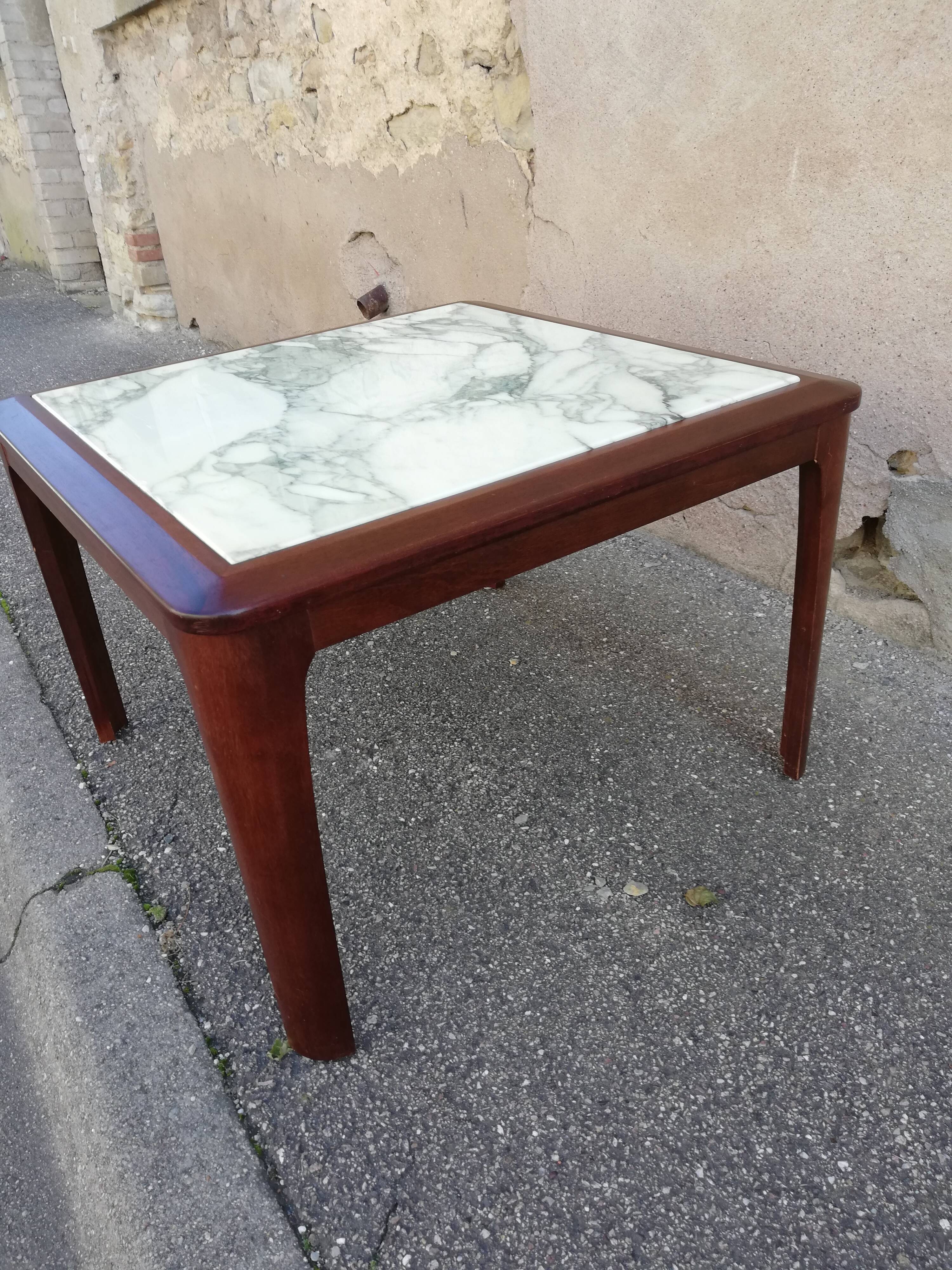 Scandinavian coffee table green marble