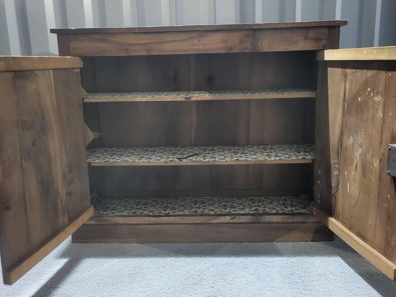 Small buffet shoe storage console in solid wood