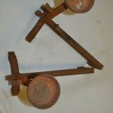 Paire de chenets en fonte