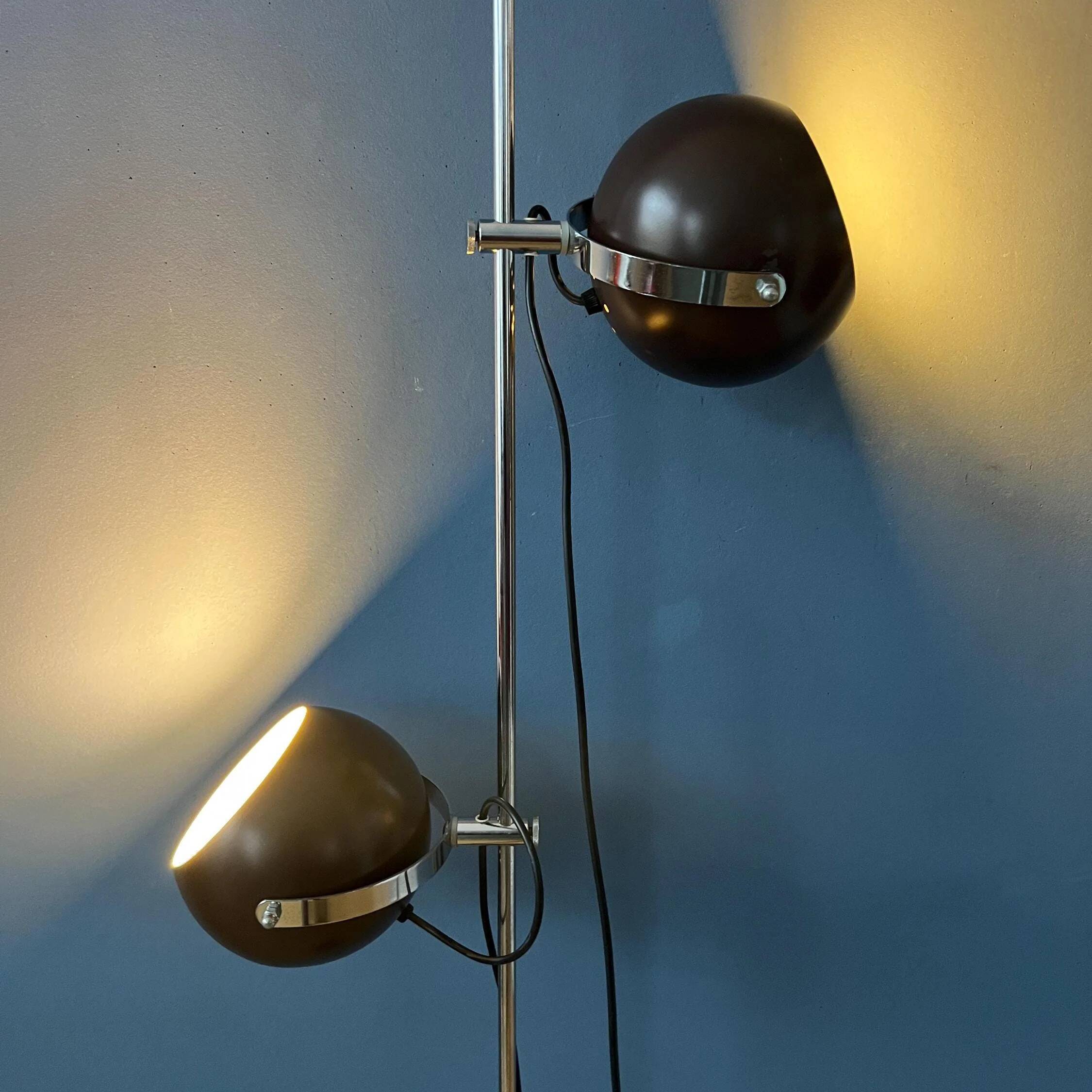 Space Age Mid-Century "eyeball" brown floor lamp