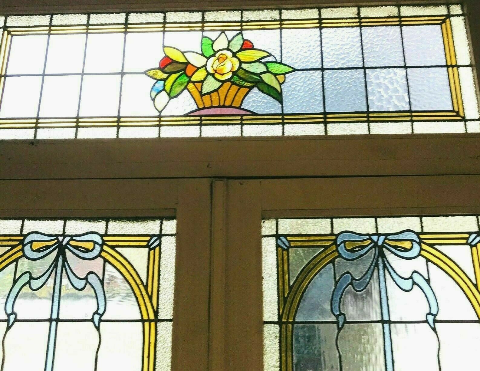 Separation door with an Art Deco window imposter 1900