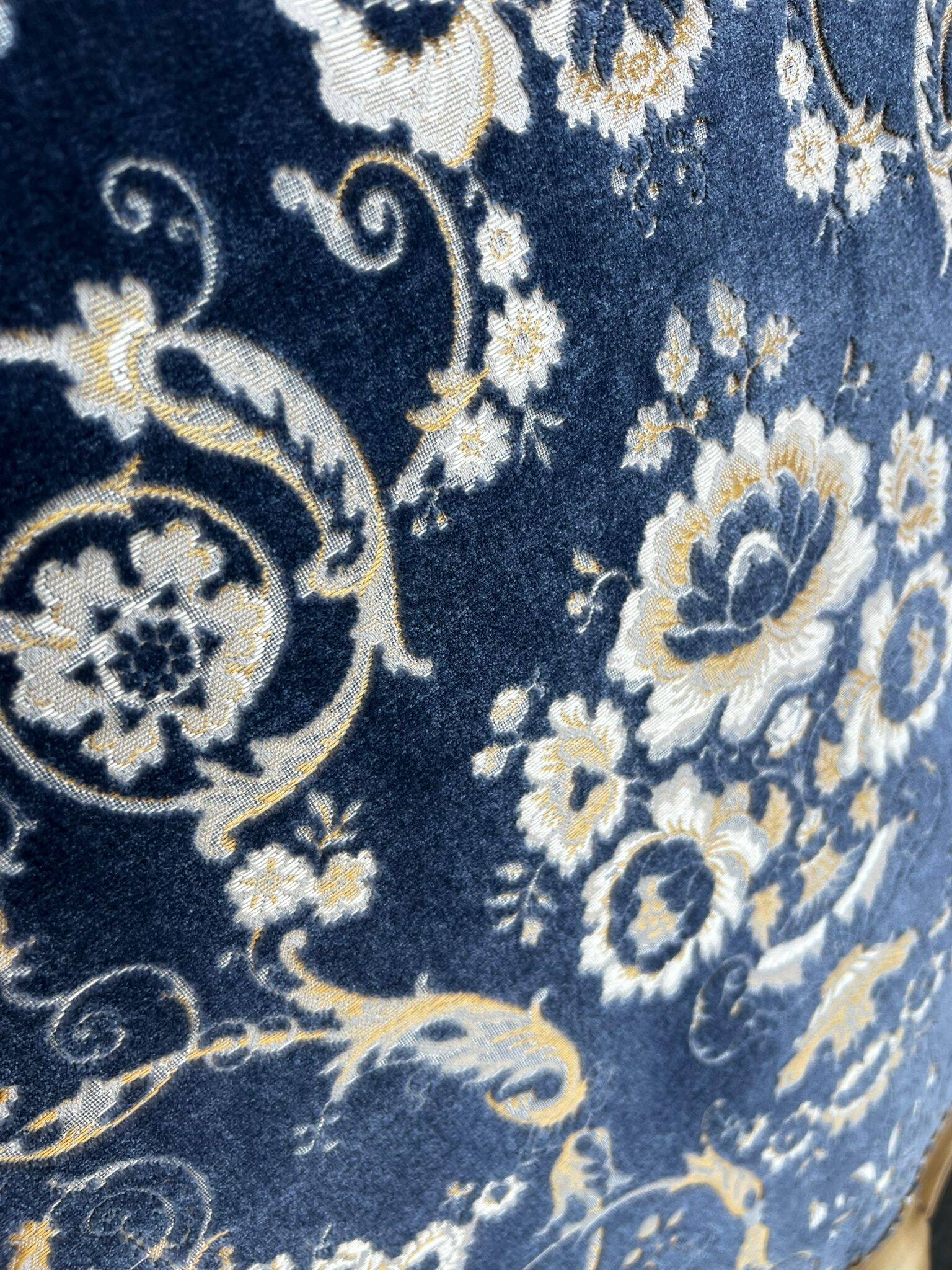 retro vintage baroque sofa