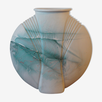 Art-deco vase