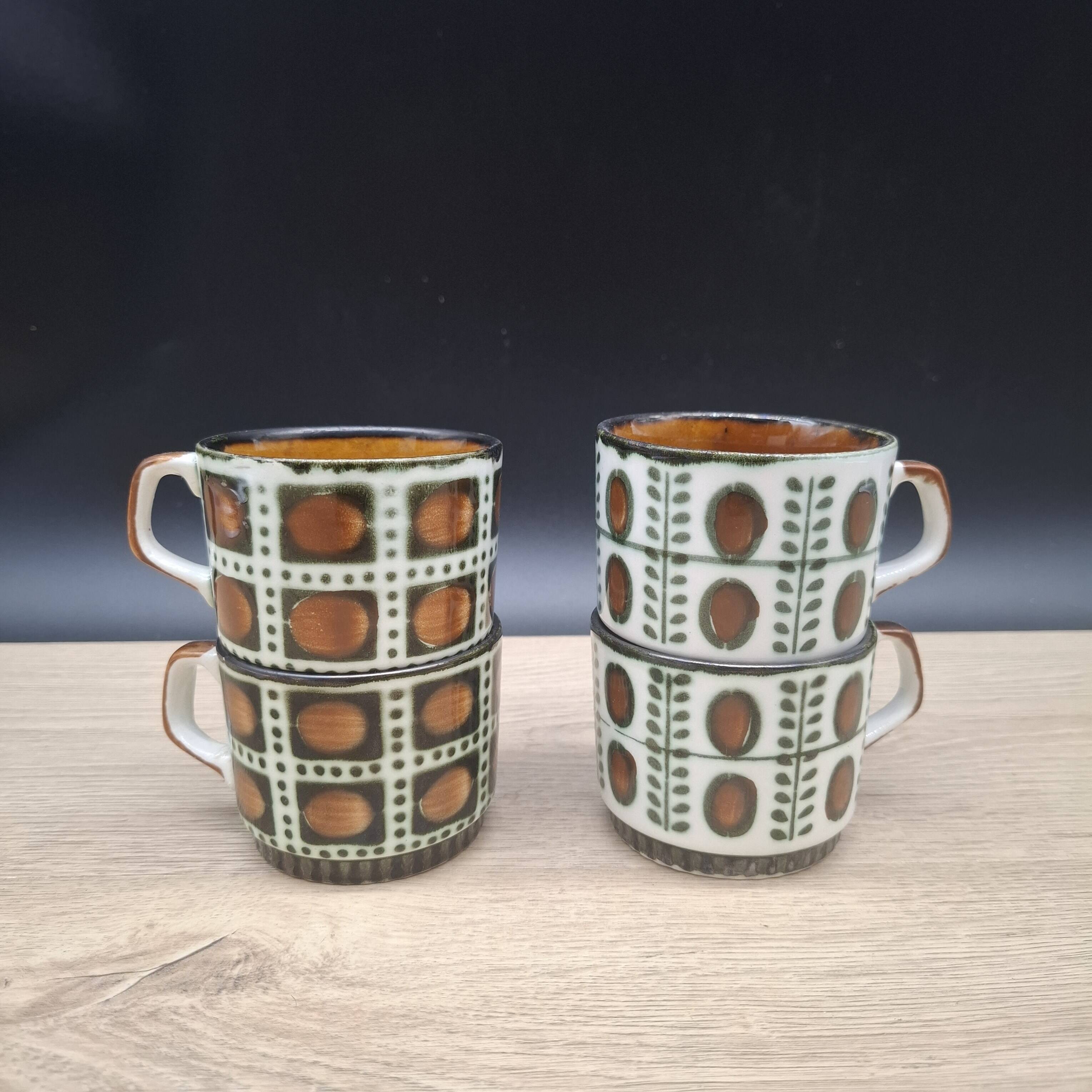 Set of 4 Boch 1966 Bernadette and Noix cups