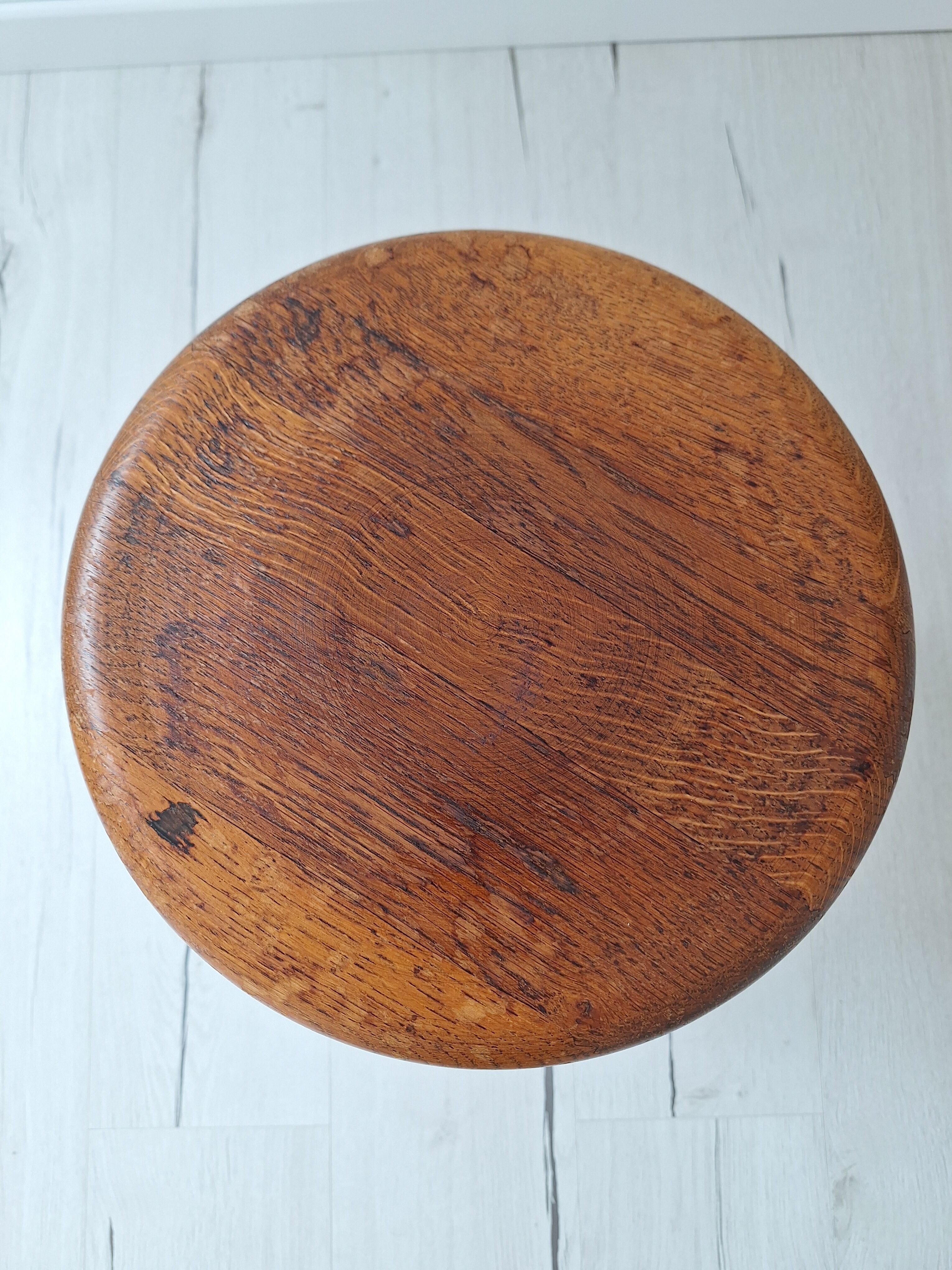 Vintage tripod stool