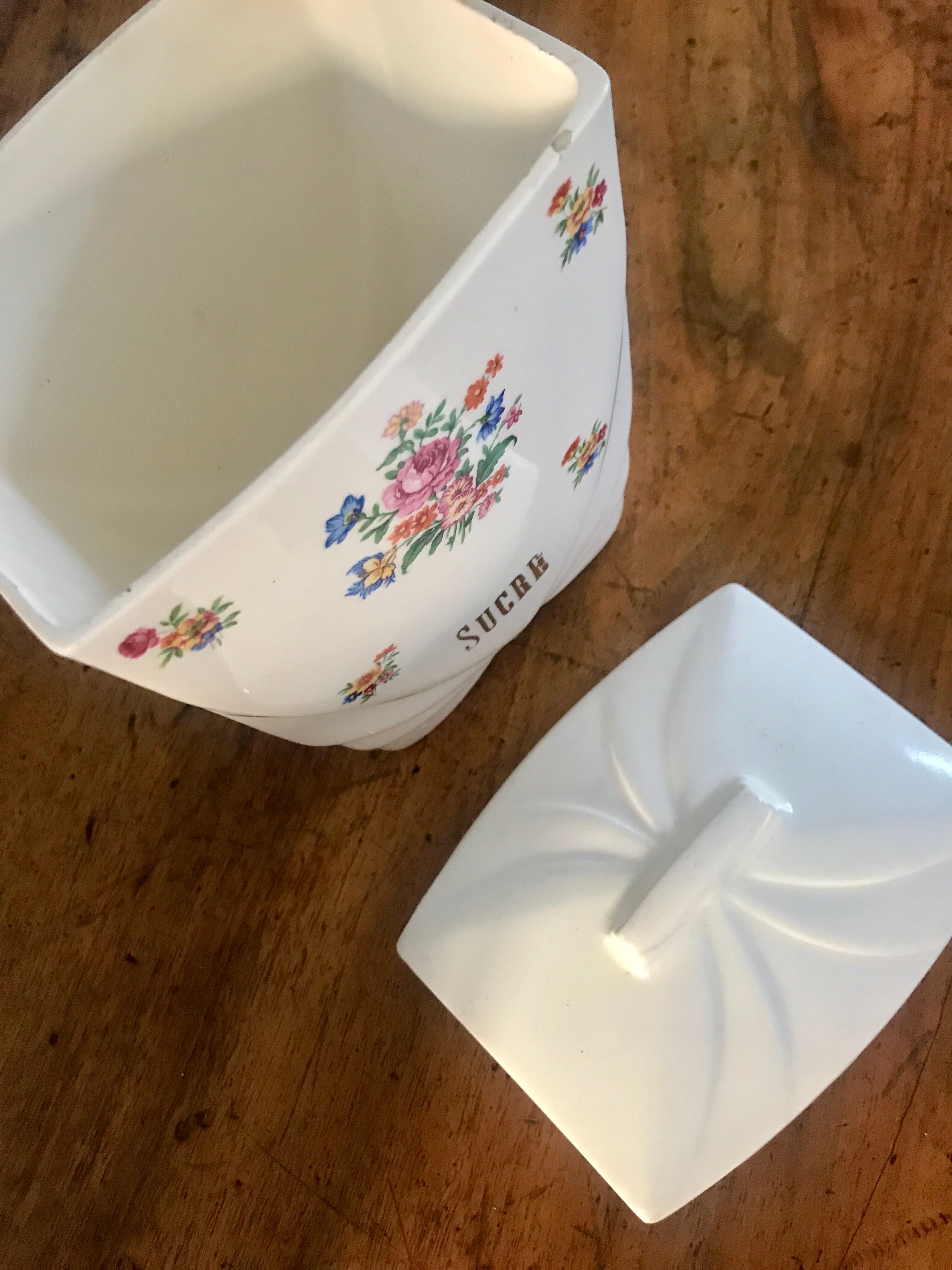 Pot "sucre" flowers and gilding