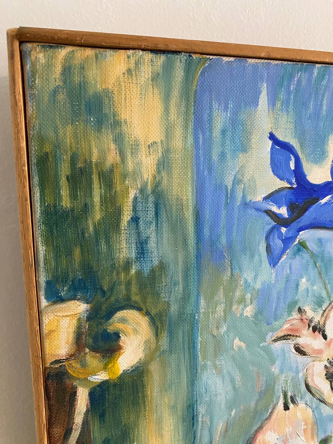 Still life with apples and flowers