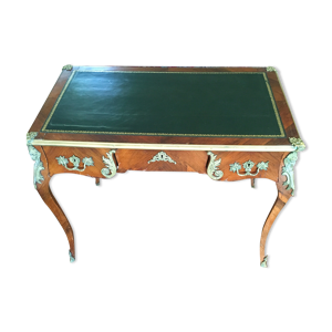 bureau plat style Régence