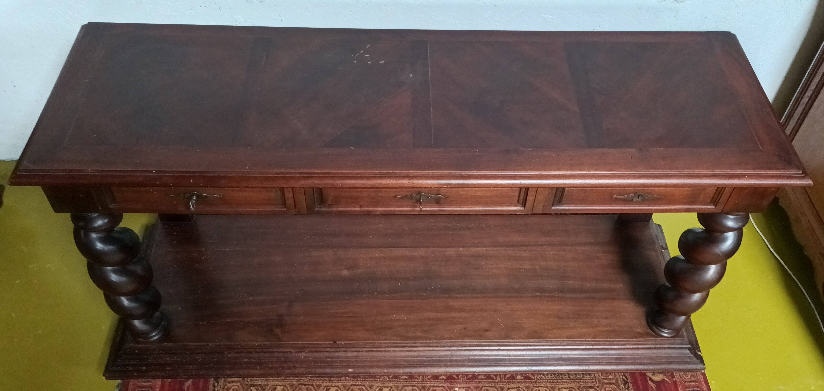 Louis XIII console in walnut