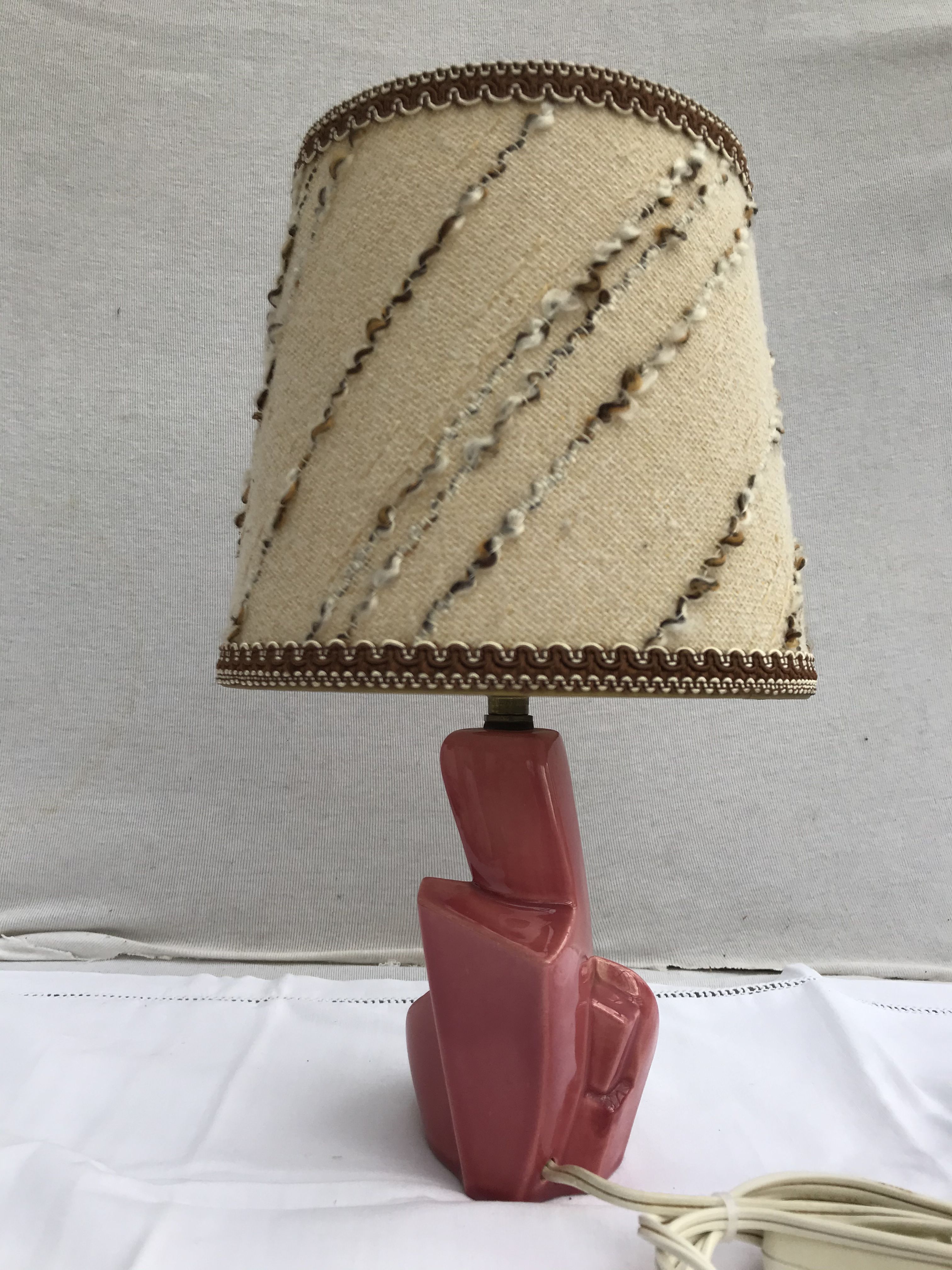 Former art deco ceramics rose lamp - golden - vintage beige daydal