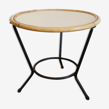 Adorable rattan coffee table and metal base, Scandinavian