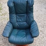 Vintage armchair ekornes green leather