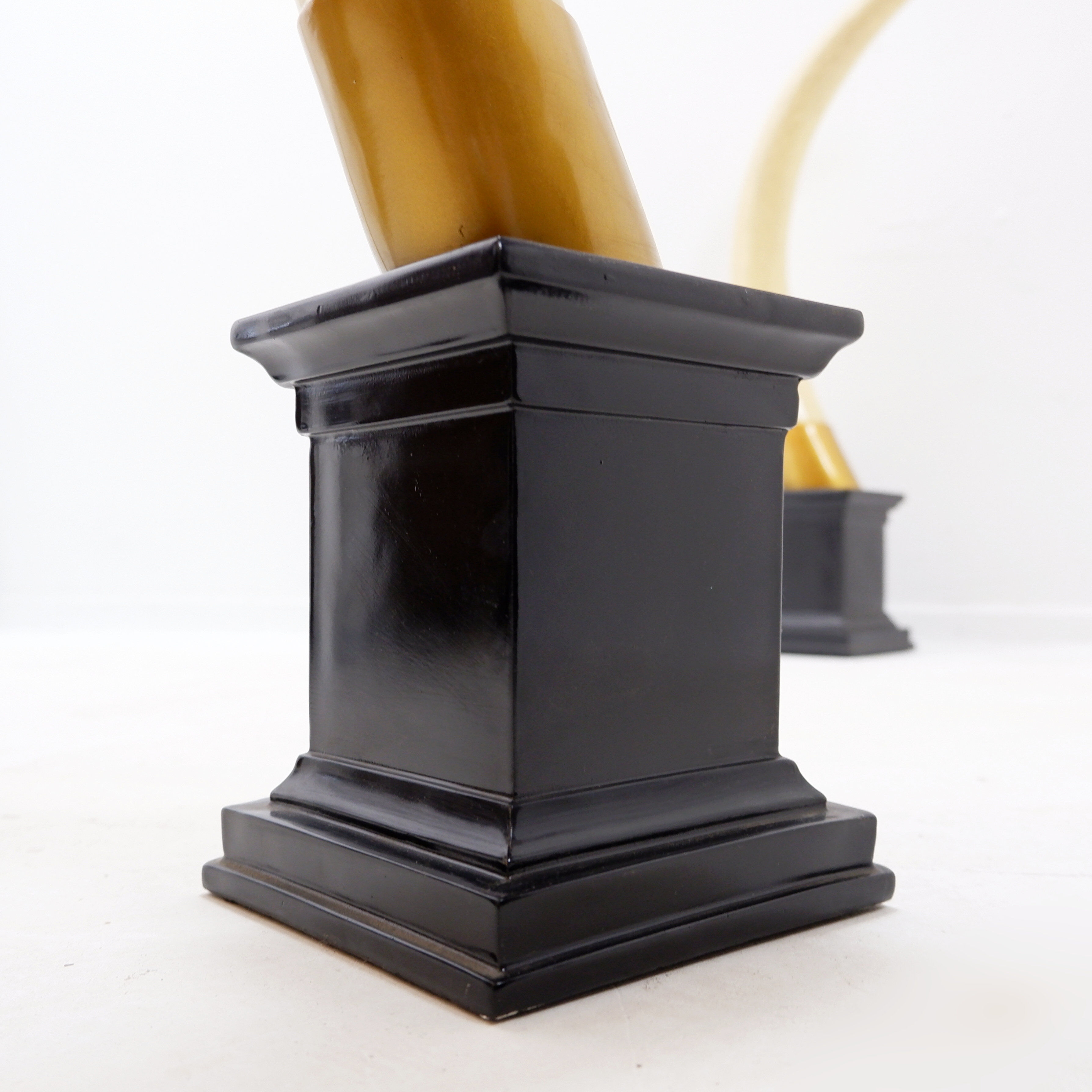 Pair of fake elephant tusks - 20th century H:82cm