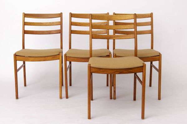 4 chaises vintage en chêne suédois   Alb Johansson & Söner   années 1960   Une réparée