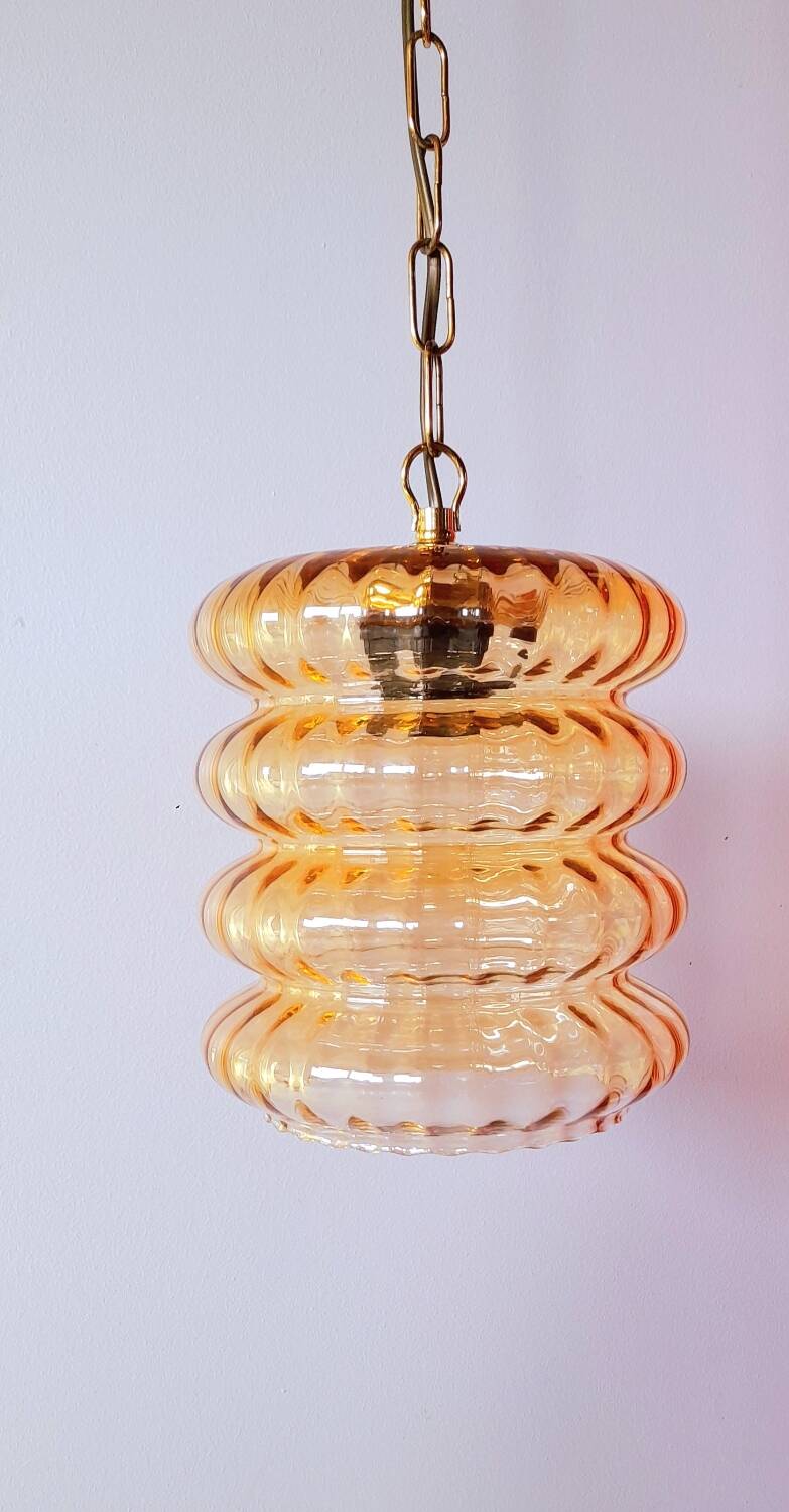 Wavy suspensions 1970