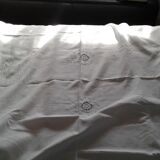 Tablecloth and 12 lined towels