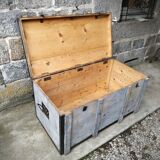 Travel trunk
