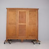 Wardrobe 3 doors Louis XV