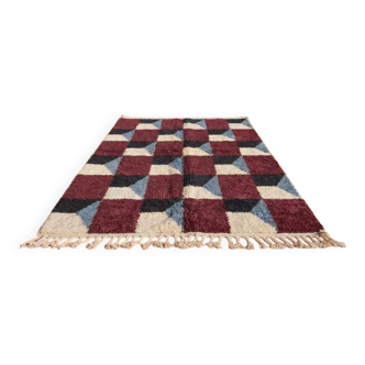 Handwoven natural wool rug, size 200/300 cm.