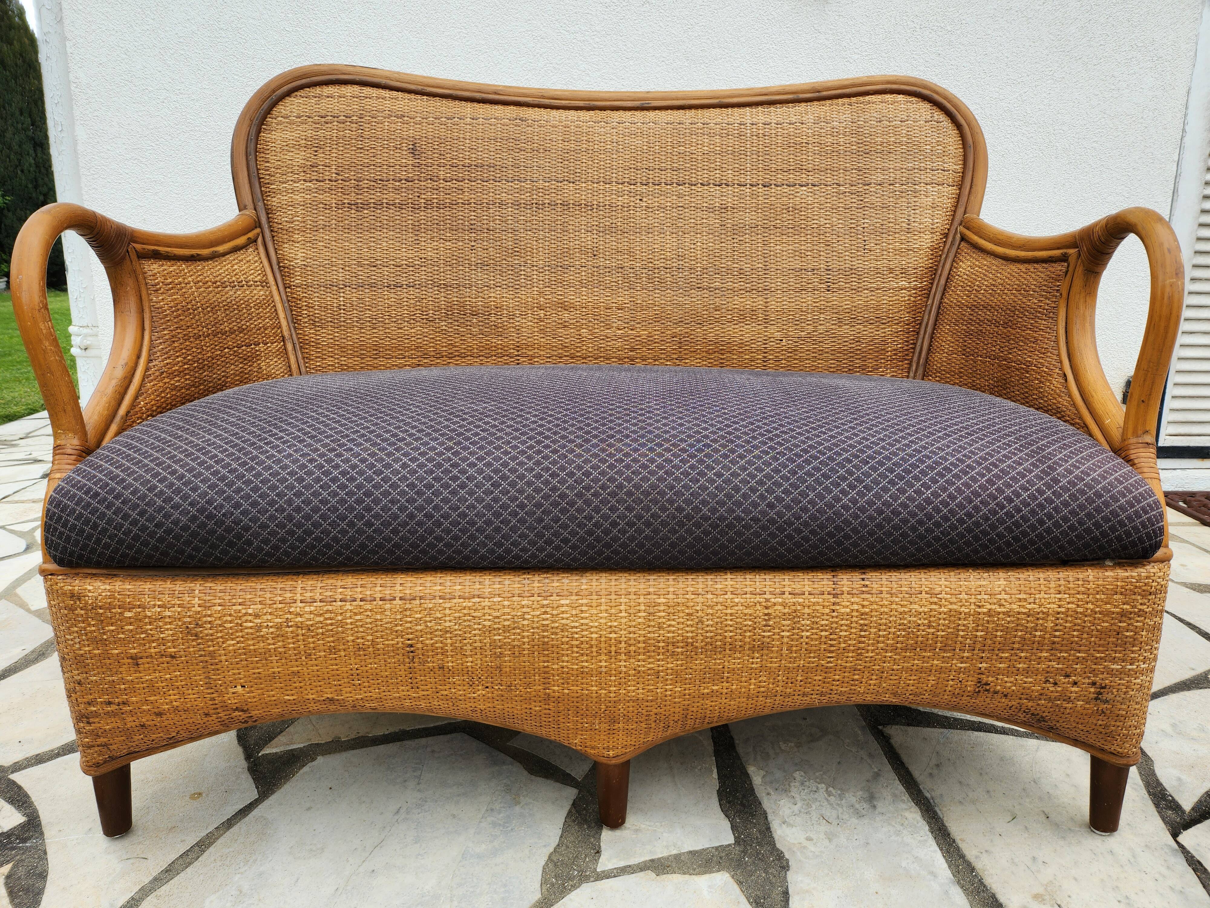 Vintage bench 2 places in rattan and woven rice straw.