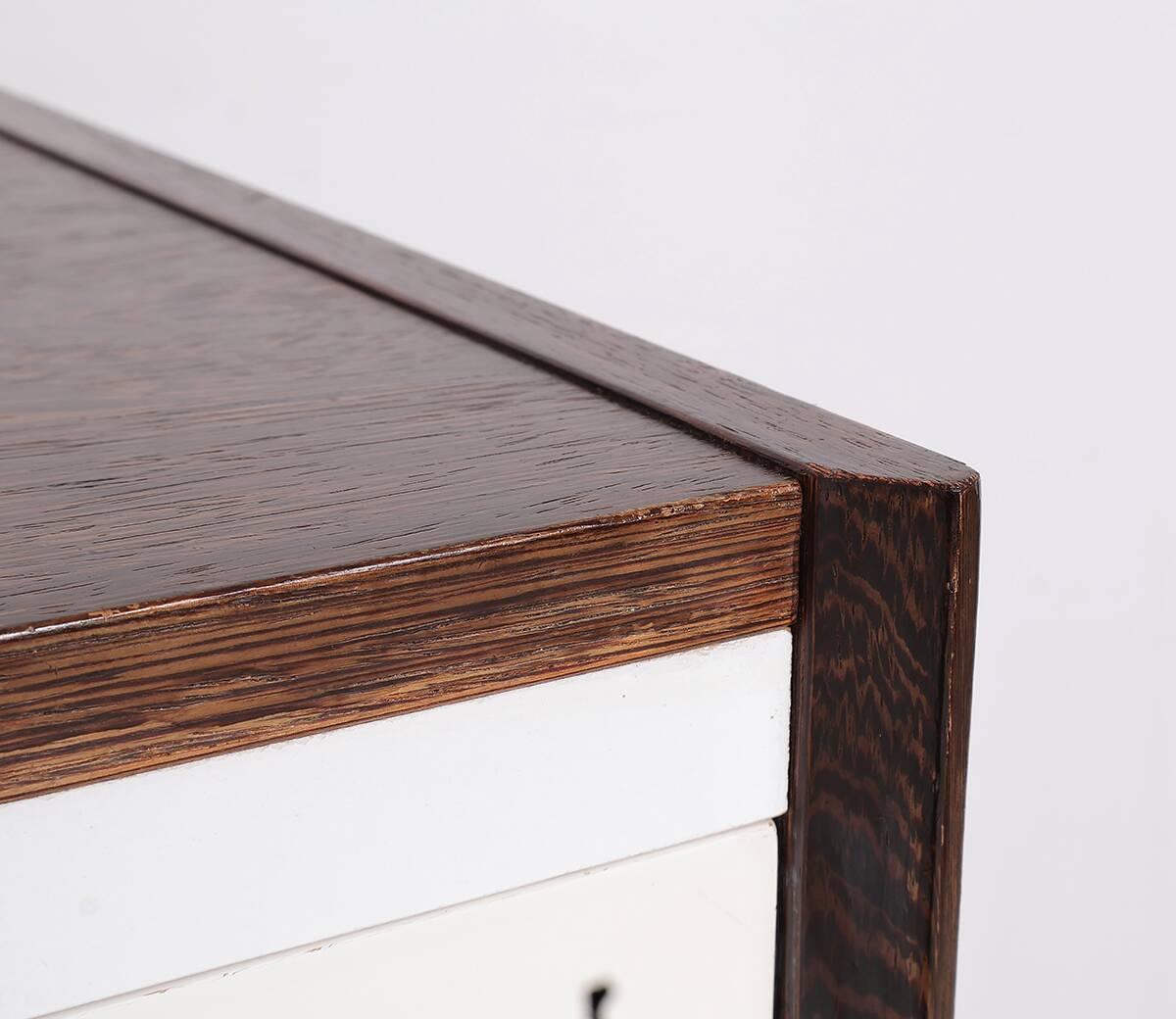 Buffet vintage en bois avec façades blanches, années 60