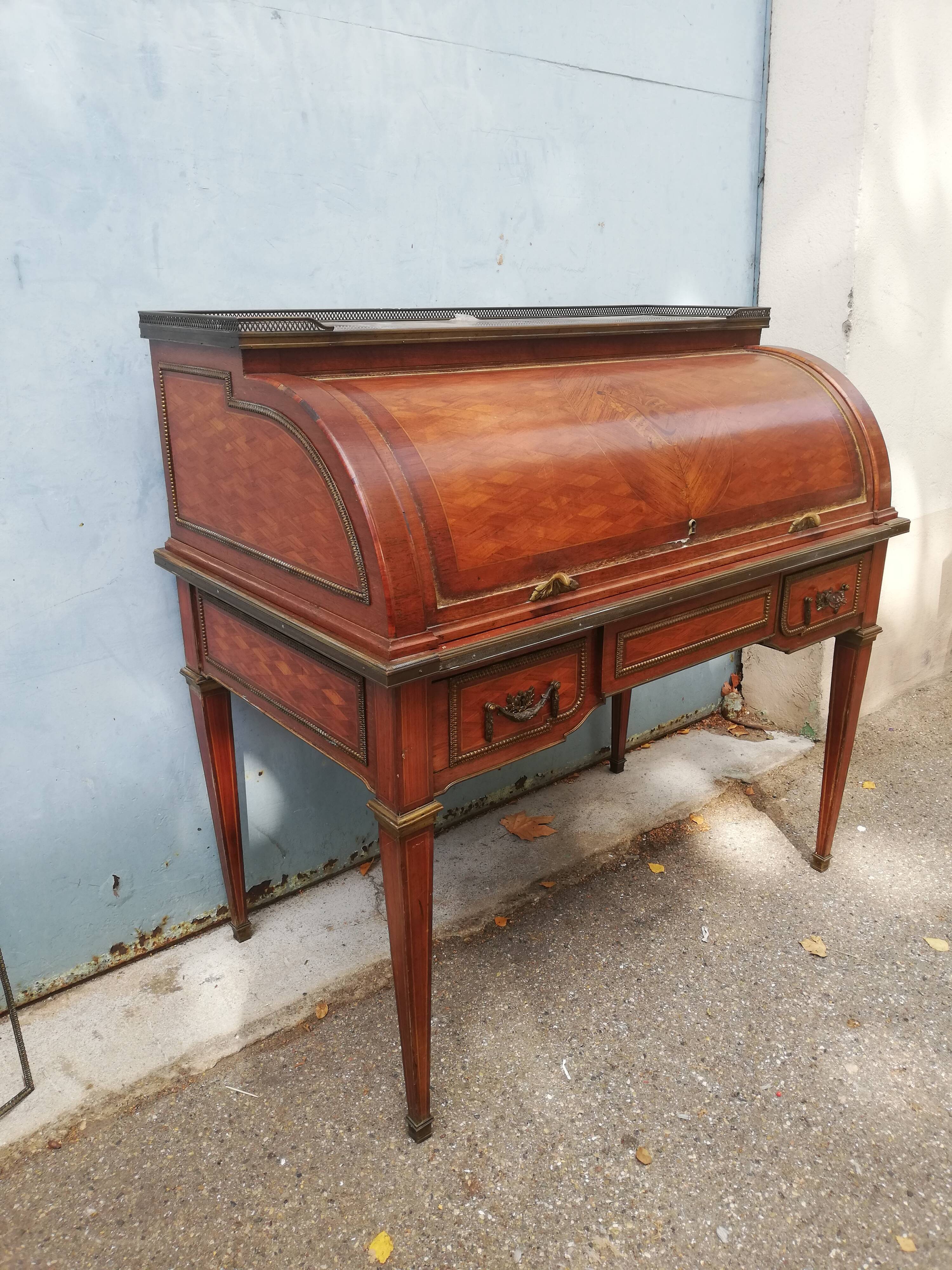 Louis XVI cylinder desk