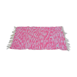 Tapis tissé à la main