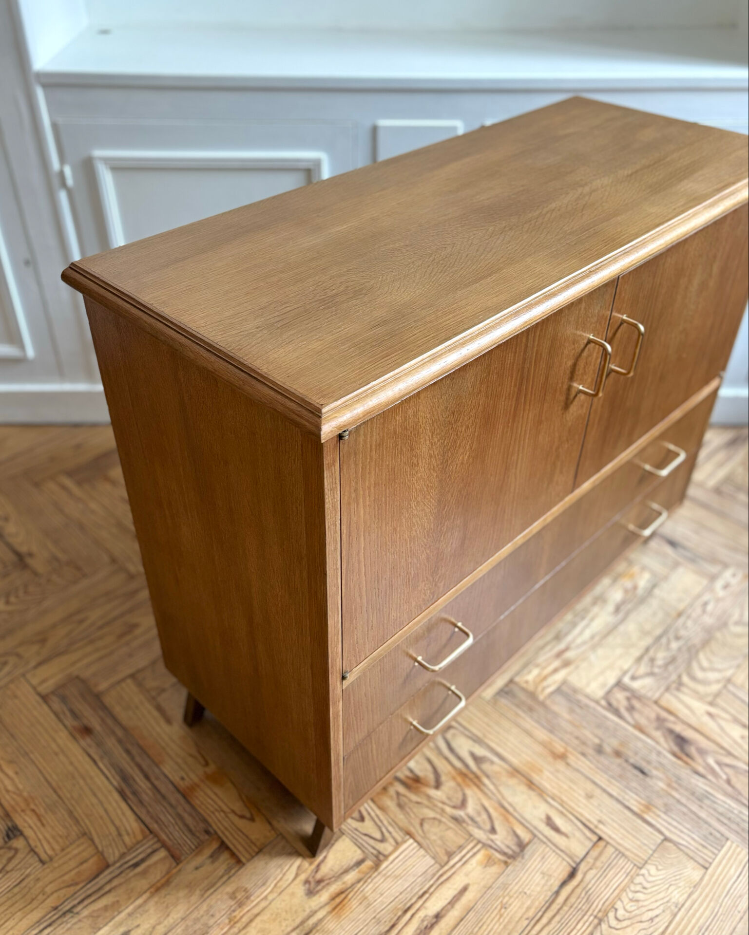 Buffet | Oak veneer sideboard from the 1960s
