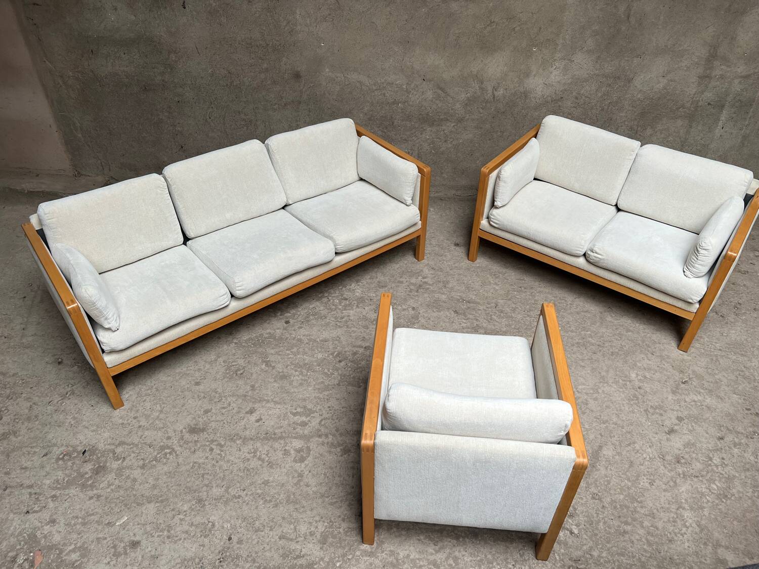 Designer coffee table armchair sofa set 1980