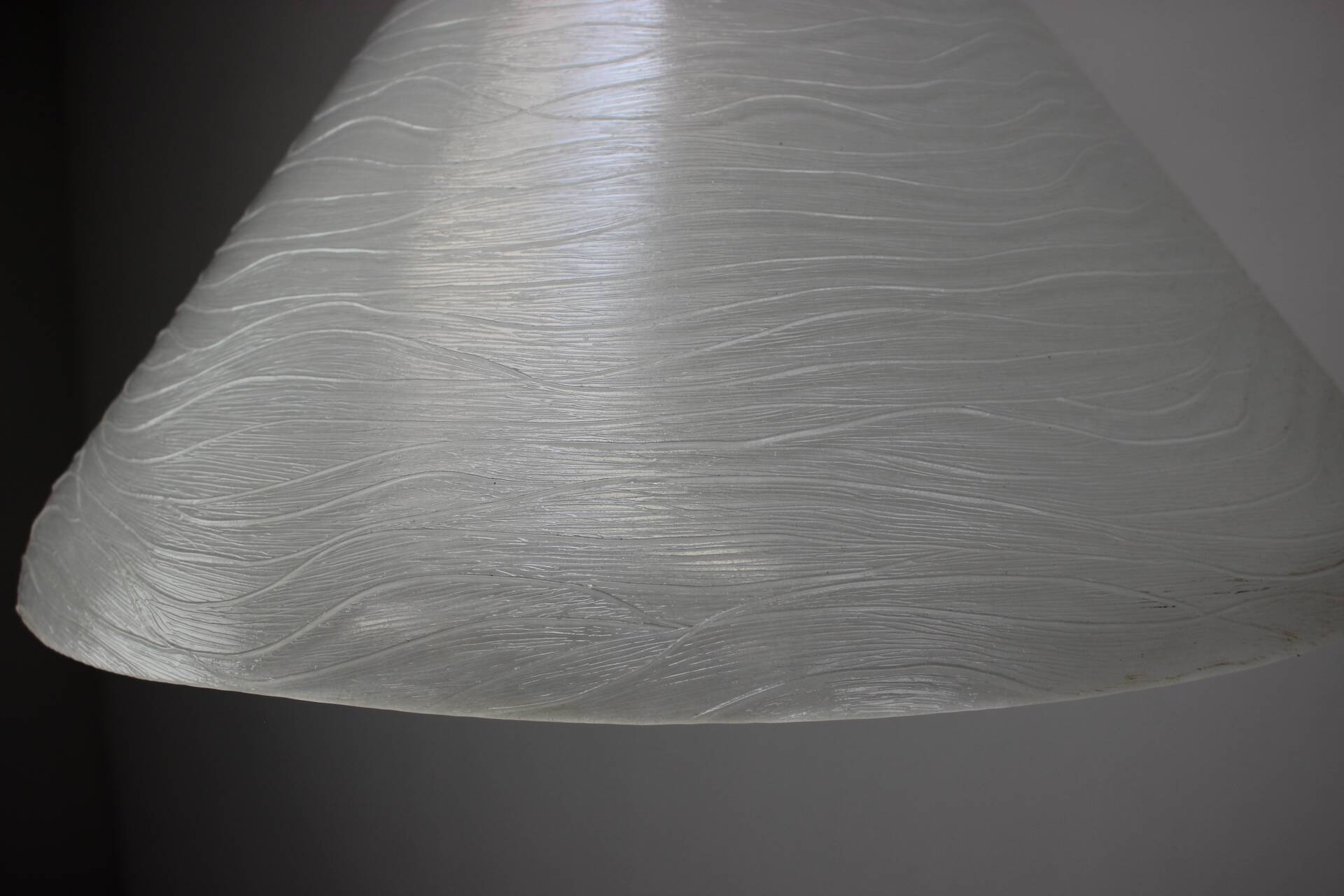 Vintage textured white glass pendant lamp from the 1970s.