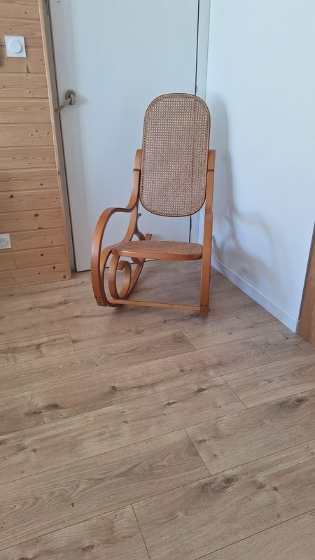 Rocking chair