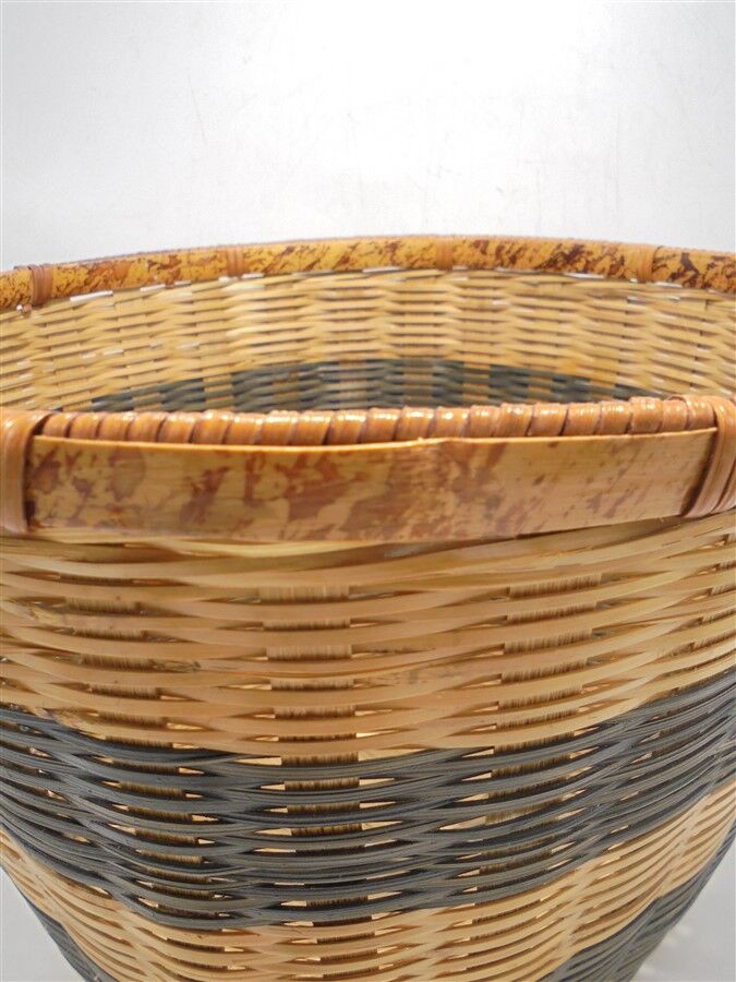 Wicker basket